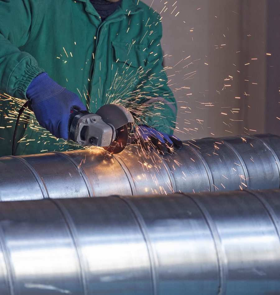 arc-welding-steel-construction-site